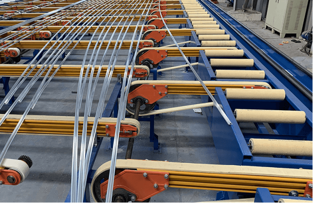 What is a conveyor belt